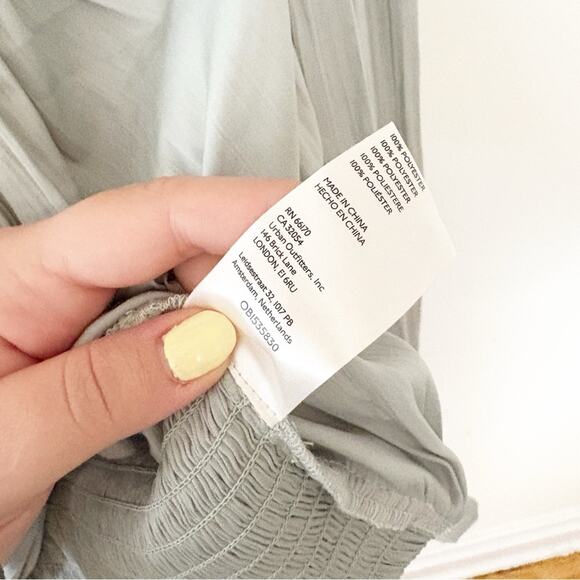 Anthropologie Blouson-Sleeve Blouse Button Back Open Back Style Blue Size M - Picture 10 of 11